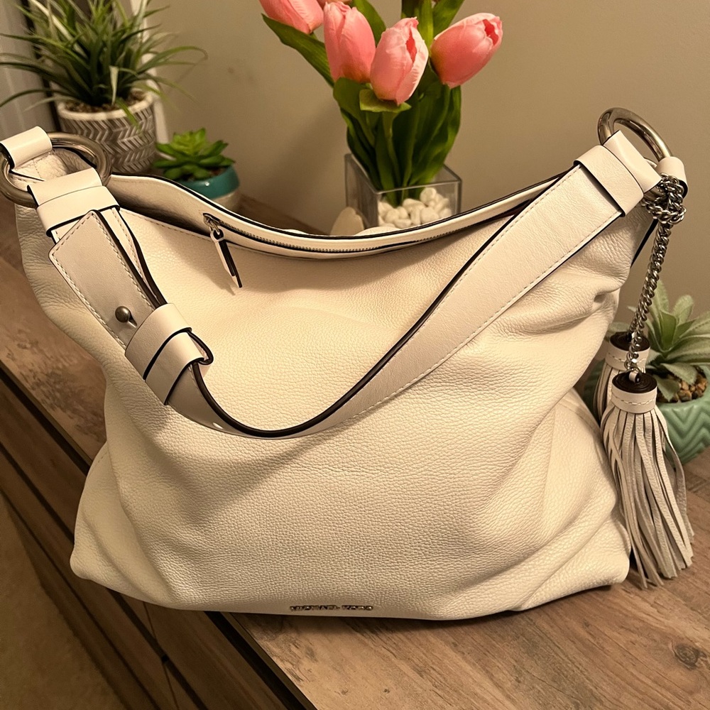 Michael Kors Elyse Hobo NEW